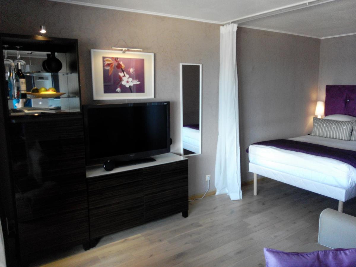Monaco Hilltop Suites Beausoleil Room photo